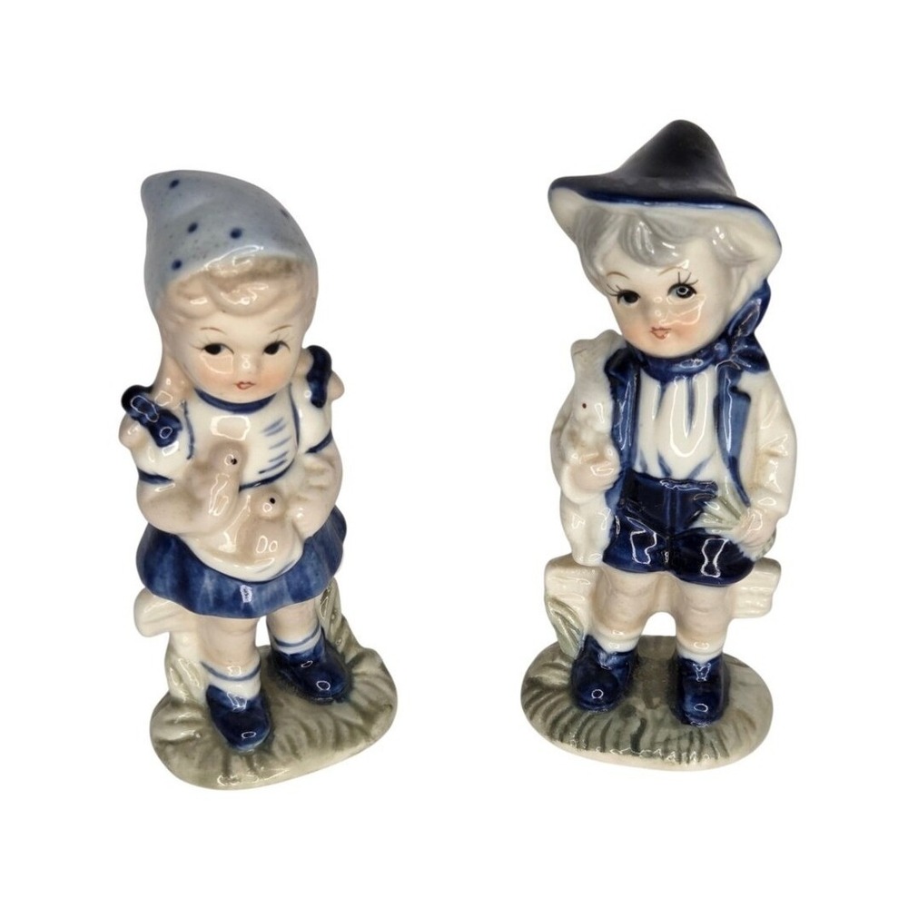Delft Blue Porcelain Girl And Boy Collectible Figurine Holding Bunny Chicks Farm